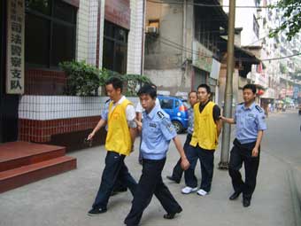 法制焦点 正文        举报县委书记 惹来杀身之祸   武胜县工商局