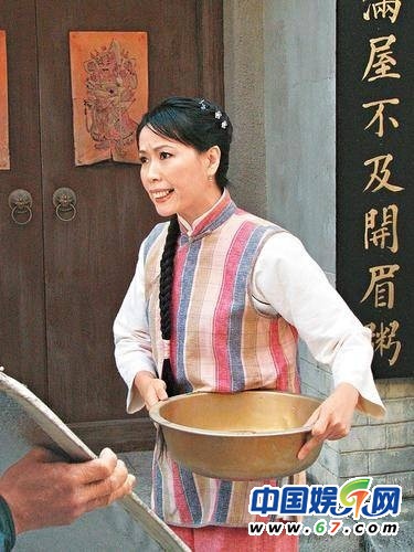 图揭TVB明星剧中极品造型 林峰香肠嘴黎姿龅牙妹