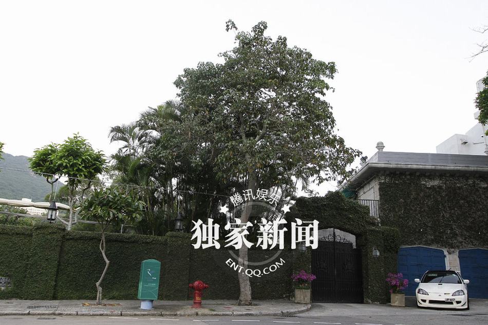 郭晶晶离京毫无“阔太”范 大婚将至霍启刚豪宅及婚礼现场曝光