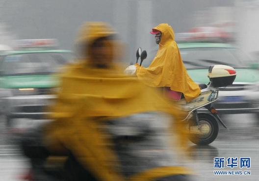 #（社会）（6）寒潮侵袭北方大部 多地现大范围降温雨雪天气