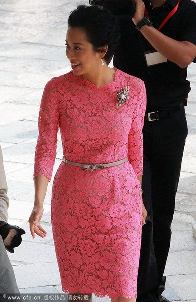 郭晶晶、霍启刚注册结婚 郭晶晶父母现身吴敏霞领衔伴娘团