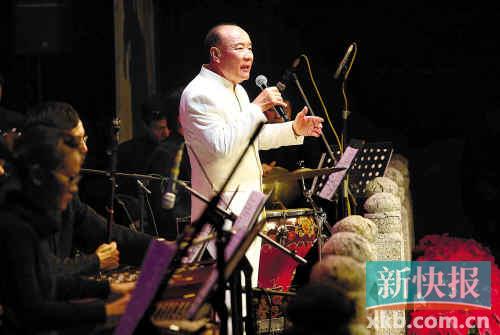 广州市长首度登台唱粤曲 给自己表演打65分