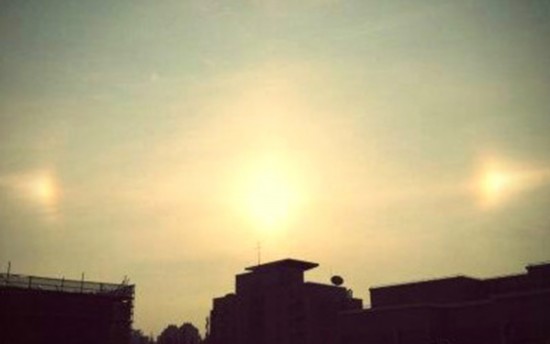上海现“3个太阳”奇观