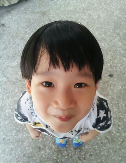 孟庭苇5岁儿子小宝弟近照曝光