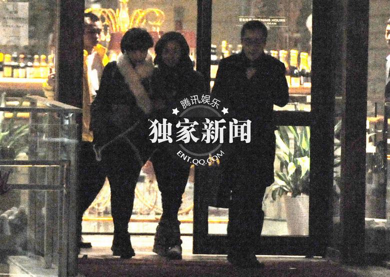 王珞丹李光洁已分手 深夜秘会韩寒泡吧被拍