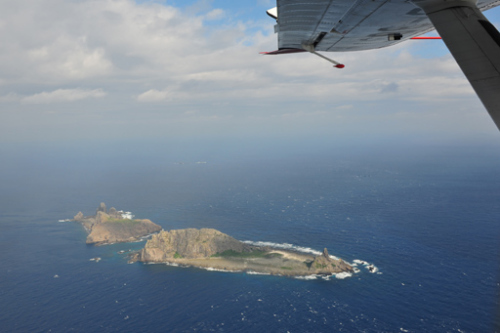 海监飞机飞临钓鱼岛遭日方拦截