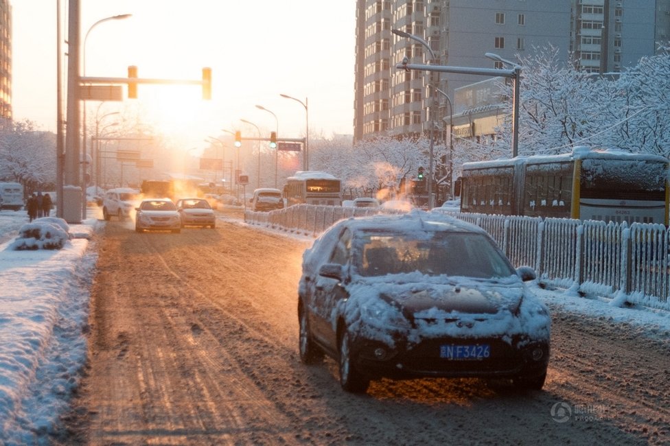 2013年3月20日早晨，降雪后的北京，全城银装素裹