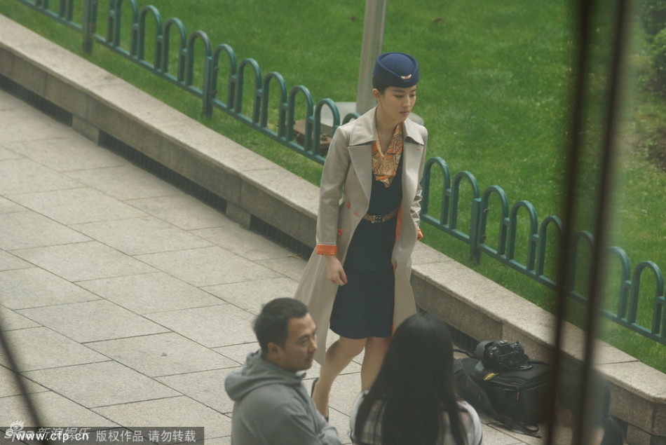 刘亦菲空姐制服诱惑