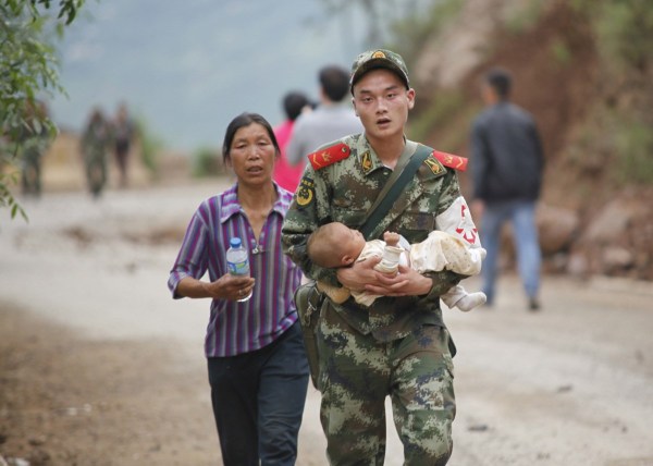 云南鲁甸6.5级地震已致398人遇难