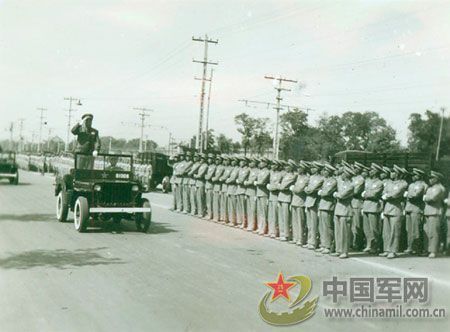 1950年国庆1周年阅兵