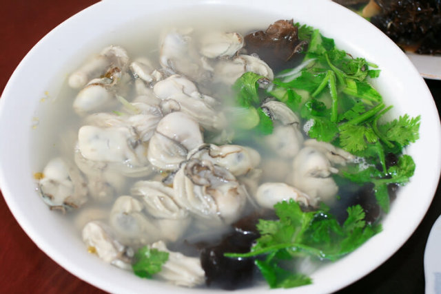 海蛎肉片汤图片