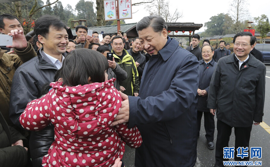 习近平春节前夕赴江西看望慰问广大干部群众