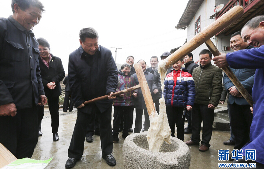 习近平春节前夕赴江西看望慰问广大干部群众